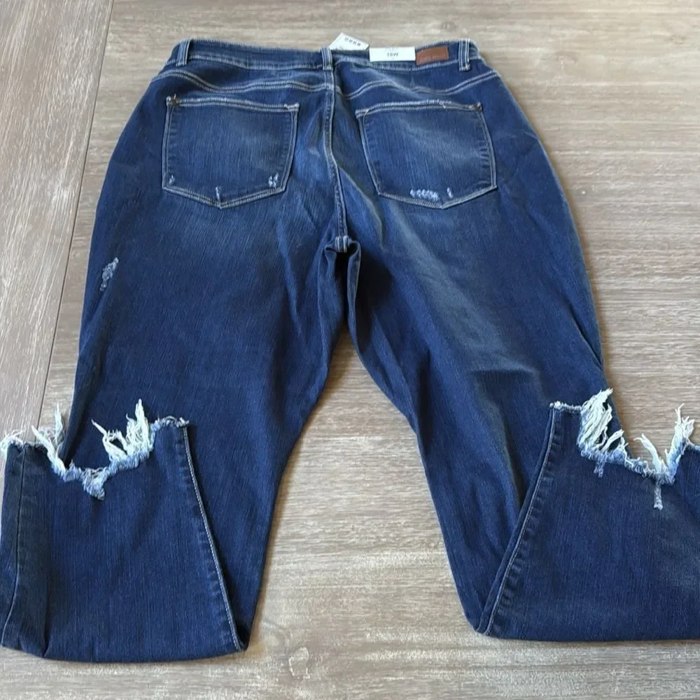 Judy Blue Womens Mid Rise Shark Bite Frayed‎ Hem Slim Fit Jeans 16W Nwt - Picture 9 of 9